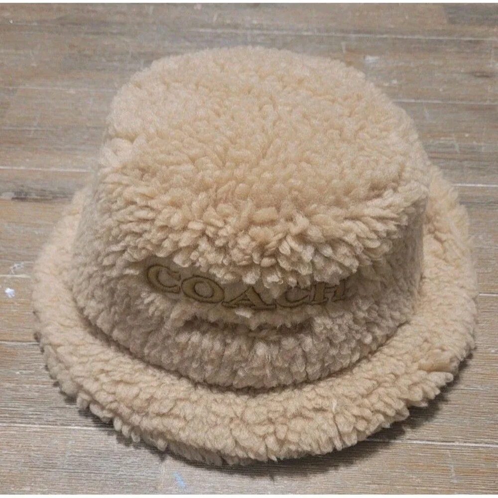 Coach Sherpa Bucket Hat Womens CM750 Caramel XXS
